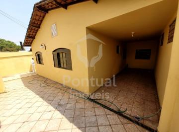 Casa · 170m² · 4 Quartos · 2 Vagas · Casa com 4 dormitórios, Daniel Fonseca, UBERLANDIA - MG