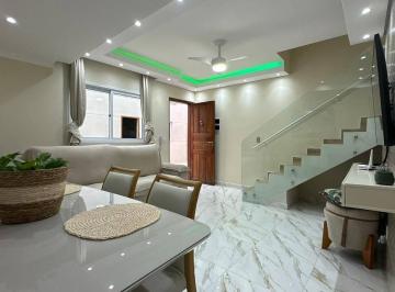 Casa · 140m² · 3 Quartos · 1 Vaga · Sobrado reformado á venda na Enseada no Guarujá | QVista Inteligência Imobili...