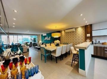Casa · 356m² · 4 Quartos · 4 Vagas · Casa decorada à venda na Enseada no Guarujá | QVista Inteligência Imobiliária...