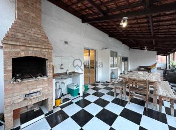 Apartamento · Cobertura em Jardim Tres Marias - Guarujá