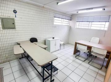 Comercial · 10m² · Sala Comercial para alugar em VILA EMBARÉ de 10.00m²