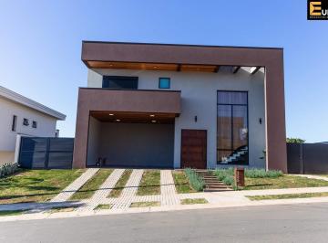 Casa · 350m² · 4 Quartos · 4 Vagas · Casa de Condomínio para alugar em Condomínio Campo de Toscana de 350.00m² com 4 Quartos, 4 Suites e
