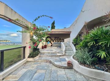 Apartamento · 292m² · 4 Quartos · 3 Vagas · Cobertura ampla com piscina e churrasqueira à Venda na Praia da Enseada no Gu...