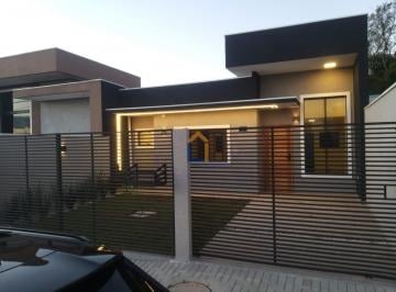 Casa · 144m² · 3 Quartos · 2 Vagas · Casa para venda em Eucaliptos de 144.00m² com 3 Quartos, 1 Suite e 2 Garagens