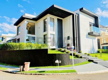 Casa · 460m² · 4 Quartos · 5 Vagas · Casa de Condomínio para venda em Itapeva de 460.00m² com 4 Quartos, 4 Suites e 5 Garagens
