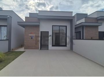 Casa · 70m² · 3 Quartos · 2 Vagas · Casa de Condomínio para alugar em Caetetuba de 70.00m² com 3 Quartos, 1 Suite e 2 Garagens