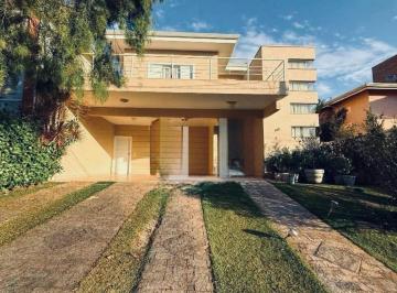 Casa · 235m² · 3 Quartos · 4 Vagas · Casa de Condomínio para venda e aluguel em Pinheirinho de 235.00m² com 3 Quartos, 2 Suites e 4 Garag