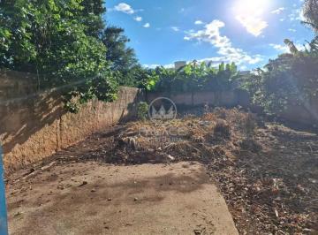 Casa · 161m² · 2 Quartos · 5 Vagas · Casa para venda em Dois Córregos de 161.00m² com 2 Quartos, 1 Suite e 5 Garagens