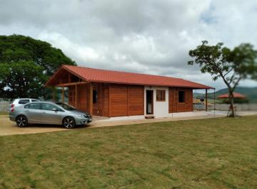 Rural · 120m² · 4 Quartos · 2 Vagas · Fazenda / Sítio para venda em Centro de 120.00m² com 4 Quartos, 1 Suite e 2 Garagens