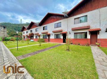 39c8d420128197948ee024408a75cce4cc77a98a · Casa com 2 dormitórios à venda, 72 m² por R$ 450.000,00 - Jardim Cascata - Teresópolis/RJ