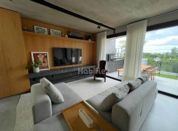 58891def3cb761681f1696c6868086f07eb229da · Casa com 3 suítes à venda, Lagoa da Conceição - Florianópolis/SC