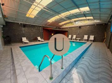 e6eb9e6d77ff465ec6c3931d9384a30f15d63ece · Sobrado com piscina, 2 dormitórios, 234 m² por R$ 1.250.000 - Anchieta - São Bernardo do Campo/SP