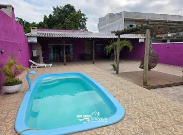 Casa · 200m² · 4 Quartos · 3 Vagas · Casa 4 dormitórios com piscina em Matinhos (PR)