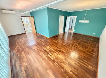 Casa de 3 quartos, São Paulo · Casa de 200 m² com 3 quartos à venda no Butantã
