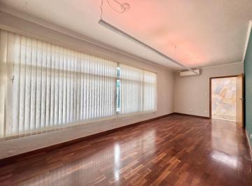 Casa de 3 quartos, São Paulo · Casa de 200 m² com 3 quartos à venda no Butantã