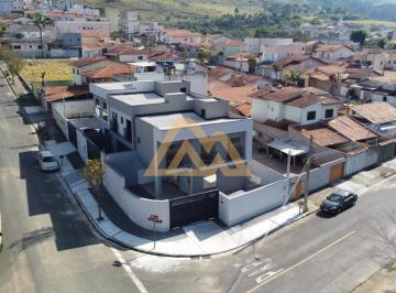 Foto 01 · Casa, Santa Teresa, Poços de Caldas, MG
