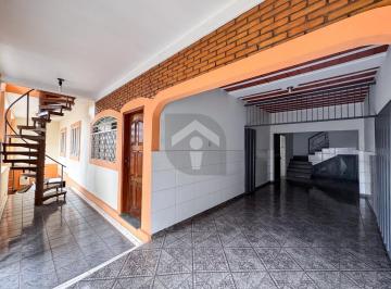 Imagem 1 · Casa para aluguel em Centro, Alfenas