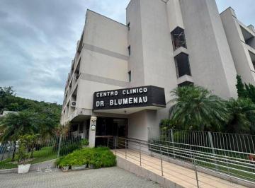 78d862282458cf8a2fe563cd04e78aa3b8367ae3 · Sala Comercial no Centro Clínico Dr. Blumenau