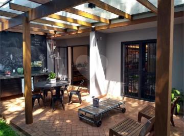 Casa · 200m² · 3 Quartos · 2 Vagas · Sobrado com 3 quartos à venda em Campo belo - SP