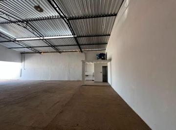 c5d31c2c4076ff8b79cafaf1c45b209986e579ae · Galpão para alugar, 180 m² por R$ 2.700,00/mês - Planalto - Patos de Minas/MG
