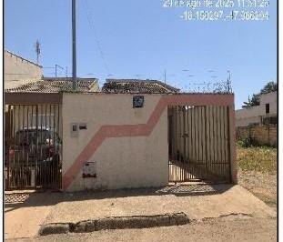 img0 · Imóvel com ótimo padrão — Casa no Parque Estrela Dalva Ix, Luziania - GO, 3 quartos, 1 vaga, 180m² |