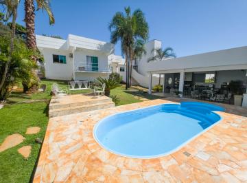 Casa de 4 quartos, Jardim Botânico · Casa com lazer completo no Quintas do Sol QD 9