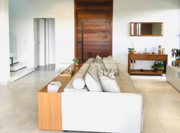 Casa · 250m² · 3 Quartos · 4 Vagas · Casa Condomínio - Jacareí - Condomínio Vivva Residencial Clube - 151m² - 3 Dormitórios.