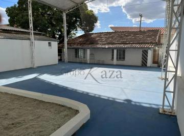 Casa · 761m² · 5 Quartos · 6 Vagas · Casa - Comercial- Residencial - Jacareí - 5 Dormitórios - 523,81m²