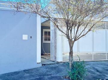 Casa · 160m² · 3 Quartos · 3 Vagas · Casa · 3 quartos · Bassan, Marília