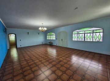 Casa de 4 quartos, Bragança Paulista · Casa com 478m² área contruída em terreno 1.5190 m² em Bragança Paulista
