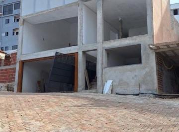 Casa de 4 quartos, Vicente Pires · EXCELENTE SOBRADO EM VICENTE PIRES
