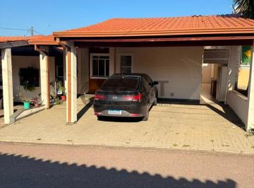 Foto 01 · Casa em Condomínio à Venda em Sorocaba-SP - 3 Quartos, 1 Suíte, 2 Salas, 2 Banheiros, 2 Vagas de Gar