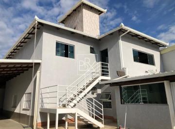 Casa · 200m² · 3 Quartos · 8 Vagas · Casa 3 Quartos Suíte 8 Vagas - Colonial - Contagem/MG