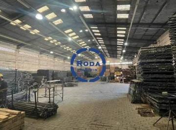 Comercial · 5000m² · 6 Vagas · Galpão à venda com 5000 m2