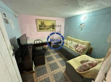 Casa · 270m² · 9 Quartos · 5 Vagas · Casa Ampla para Locação na Vila Mathias – Ideal para República, Coliving ou Moradia Estudantil
