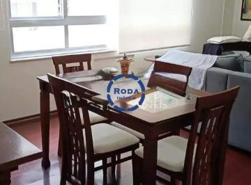 Apartamento · 110m² · 2 Quartos · 1 Vaga · Apartamento no Gonzaga com 110m², suíte e vaga demarcada