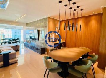 Apartamento · 152m² · 3 Quartos · 3 Vagas · Apartamento no Costa Embaré com 152 m², vista mar e 3 vagas