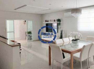 Casa · 153m² · 3 Quartos · 1 Vaga · SOBREPOSTA ALTA – ESTUÁRIO, a poucos passos da Av. Afonso Pena e próximo ao Canal 4