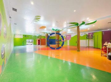 Comercial · 360m² · 4 Vagas · Excelente oportunidade para o seu negócio!