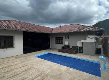 Casa · Casa à venda no bairro Divinéia em Rio dos Cedros/SC