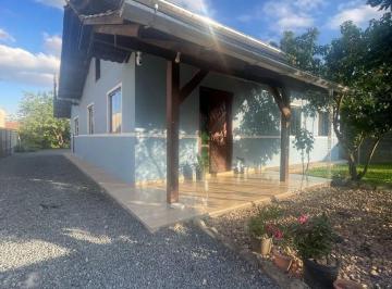 Casa · Casa à venda no bairro Divinéia em Rio dos Cedros/SC
