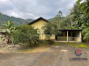 Casa · Casa à venda no bairro Cedro Alto em Rio dos Cedros/SC
