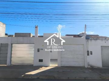 Foto 01 · Imperdível! Casa à venda em Vitória da Conquista-BA, bairro Felícia, 2 quartos, 1 sala, 2 banheiros,