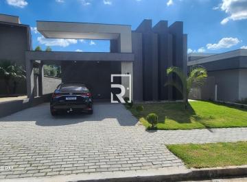 202603251614572890.jpg · Casa em Condomínio para Venda em Atibaia, Rio Abaixo, 3 dormitórios, 1 suíte, 2 banheiros, 4 vagas