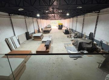 Comercial , Cotia · Galpão com 960 m2 em Caucaia do Alto -Cotia