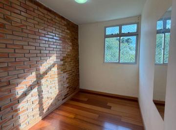 Apartamento de 3 quartos, Curitiba · Apartamento 3 quartos no CIC face norte.