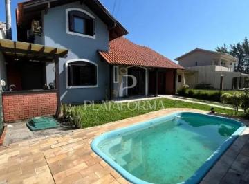 Casa de 5 quartos, Tramandaí · Sobrado de 5 Dormitórios (2 Suítes) com Piscina a 400m do Mar – Zona Nova em Tramandaí