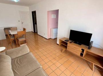 Apartamento · 1 Quarto · 1 Vaga · Temporada Ed. Márcia: 1 quarto // quadra mar // ar condicionado // wifi