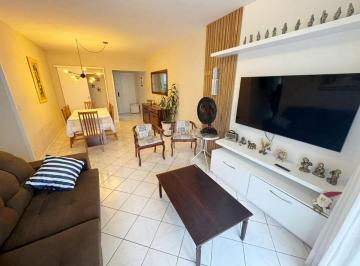 Apartamento · 2 Quartos · 1 Vaga · Temporada Ed. Monaco: 2 dormitórios próximo Av Brasil // ar condicionado
