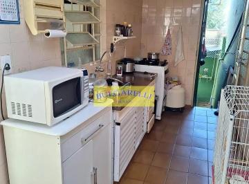 Casa · 116m² · 2 Quartos · 1 Vaga · Casa para venda em Centro de 116.00m² com 2 Quartos e 1 Garagem